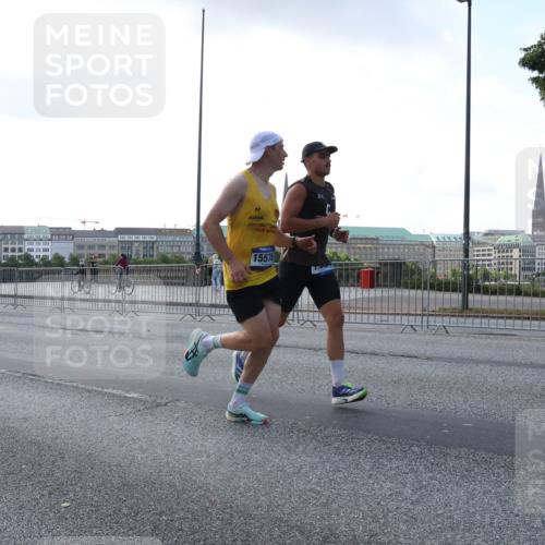 29.06.2025 - hella hamburg halbmarathon Lena Gebhardt http://msf.ph/oto/8429344 29.06.2025 09:44:30 Lombardsbrücke 1065, 7349, 15576, 1065, 1122, 1953, 2021, 2879, 3075, 3845, 3968, 4678, 5308, 5344, 7231, 7349, 7793, 8975, 9047, 9079, 10106, 10173, 10222, 10655, 10790, 11877, 12337, 12369, 13383, 13606, 13779, 14828, 15268, 15576, 15583, 15655, 15880, 16118, 17258, 17354, 18567, 18699, 19114 meine-sportfotos.de