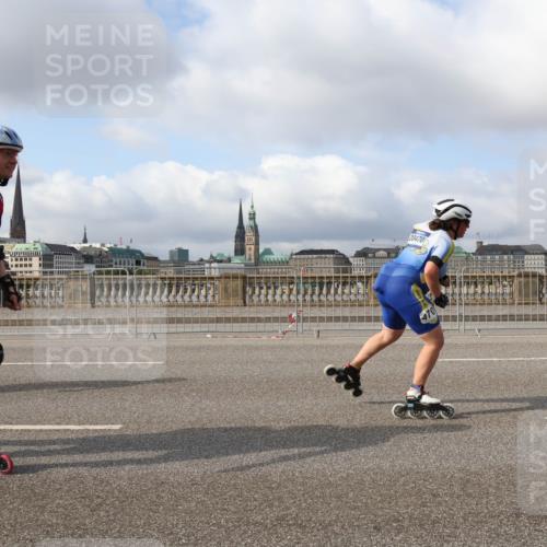 29.06.2025 - hella hamburg halbmarathon Lena Gebhardt http://msf.ph/oto/8429380 29.06.2025 08:59:43 Lombardsbrücke 549, 20470, 470 meine-sportfotos.de