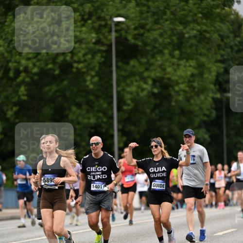 29.06.2025 - hella hamburg halbmarathon Dr. Thomas Lammeyer http://msf.ph/oto/8429515 29.06.2025 10:51:37 Kennedybrücke 1555, 1593, 1608, 2162, 2327, 2500, 2537, 2556, 2981, 3277, 3339, 3406, 3407, 3823, 4325, 4342, 5697, 5700, 5895, 6740, 6995, 7827, 7960, 8131, 8541, 8967, 9092, 9557, 9743, 10511, 10514, 10515, 10591, 11160, 11378 meine-sportfotos.de