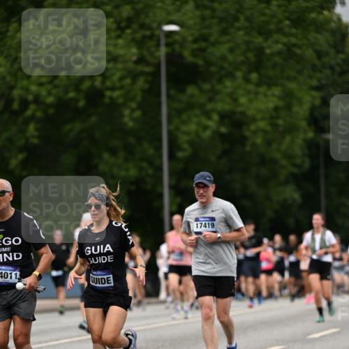 29.06.2025 - hella hamburg halbmarathon Dr. Thomas Lammeyer http://msf.ph/oto/8429627 29.06.2025 10:51:40 Kennedybrücke 1555, 1593, 2162, 2211, 2500, 2537, 2556, 2981, 3277, 3339, 3406, 3407, 3823, 4325, 4342, 5700, 5895, 6740, 6995, 7827, 7960, 8131, 8541, 9092, 9557, 9743, 9758, 10511, 10591, 11378 meine-sportfotos.de