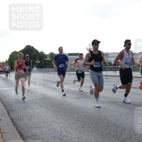 29.06.2025 - hella hamburg halbmarathon Lena Gebhardt http://msf.ph/oto/8430017 29.06.2025 09:44:36 Lombardsbrücke 2021, 15268, 3845, 15583, 4678, 1236, 567, 1065, 1122, 2021, 2879, 3075, 3845, 3968, 4678, 5344, 7231, 7349, 7793, 8473, 8731, 8975, 9047, 9079, 10106, 10156, 10173, 10655, 10790, 11877, 12287, 12337, 12369, 13779, 13956, 14828, 15268, 15576, 15583, 15655, 15880, 16118, 16736, 17258, 17354, 18567, 18699, 19114 meine-sportfotos.de