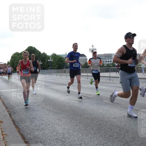 29.06.2025 - hella hamburg halbmarathon Lena Gebhardt http://msf.ph/oto/8430041 29.06.2025 09:44:37 Lombardsbrücke 268, 2021, 3845, 15583, 1236, 1065, 1122, 2021, 2879, 3075, 3845, 3968, 4678, 5344, 5367, 7231, 7349, 7793, 8473, 8731, 8975, 9079, 10106, 10156, 10173, 10655, 10790, 11877, 12287, 12337, 12369, 13779, 13956, 14828, 15268, 15576, 15583, 15655, 15880, 16118, 16377, 16736, 17258, 17354, 18567, 18699, 19114 meine-sportfotos.de
