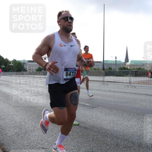 29.06.2025 - hella hamburg halbmarathon Lena Gebhardt http://msf.ph/oto/8430547 29.06.2025 09:44:44 Lombardsbrücke 8473, 1065, 1827, 2021, 2879, 3075, 3201, 3845, 3968, 4678, 5269, 5344, 5367, 6619, 7349, 8473, 8731, 8975, 9079, 10106, 10156, 10173, 10790, 10848, 11877, 12287, 12337, 12369, 13779, 13838, 13956, 14164, 14828, 15268, 15576, 15583, 15655, 15880, 16118, 16377, 16508, 16736, 17258, 17354, 18567, 18699, 19114 meine-sportfotos.de