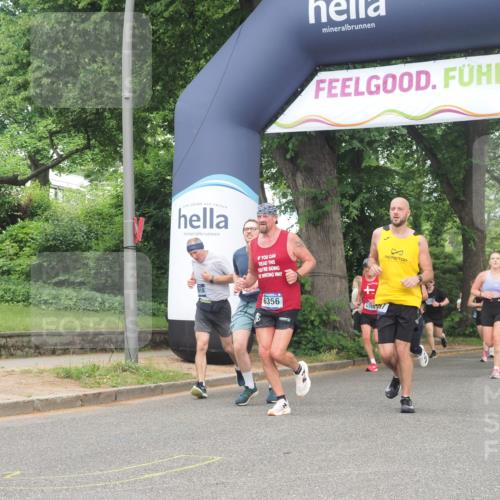 29.06.2025 - hella hamburg halbmarathon KatJ http://msf.ph/oto/8430656 29.06.2025 10:41:57 Zwischen KM18-KM19 1120, 1143, 2432, 2448, 4897, 6356, 6587, 8223, 8618 meine-sportfotos.de