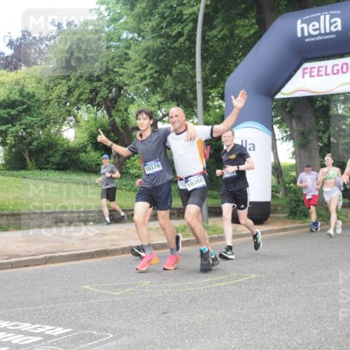 29.06.2025 - hella hamburg halbmarathon KatJ http://msf.ph/oto/8430772 29.06.2025 10:42:03 Zwischen KM18-KM19 1193, 1506, 2448, 3652, 4231, 4897, 6355, 6356, 7221, 8223 meine-sportfotos.de