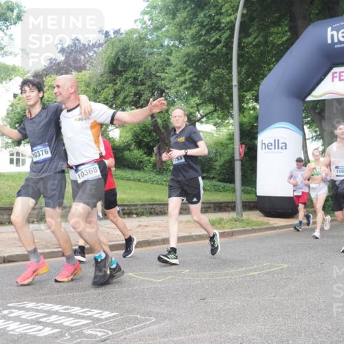 29.06.2025 - hella hamburg halbmarathon KatJ http://msf.ph/oto/8430809 29.06.2025 10:42:04 Zwischen KM18-KM19 1193, 1506, 2448, 3652, 4231, 4897, 6355, 7221, 8223 meine-sportfotos.de