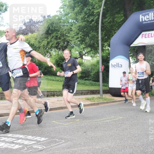 29.06.2025 - hella hamburg halbmarathon KatJ http://msf.ph/oto/8430815 29.06.2025 10:42:04 Zwischen KM18-KM19 1193, 1506, 2448, 3652, 4231, 4897, 6355, 7221, 8223 meine-sportfotos.de