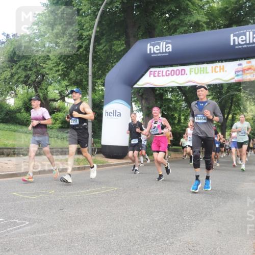 29.06.2025 - hella hamburg halbmarathon KatJ http://msf.ph/oto/8430891 29.06.2025 10:42:08 Zwischen KM18-KM19 1193, 1506, 2252, 3177, 3652, 6084, 6433, 6569, 7221 meine-sportfotos.de