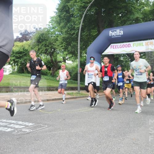 29.06.2025 - hella hamburg halbmarathon KatJ http://msf.ph/oto/8430946 29.06.2025 10:42:10 Zwischen KM18-KM19 1506, 2252, 3177, 3652, 3861, 5021, 6082, 6084, 6433, 6569, 7221 meine-sportfotos.de