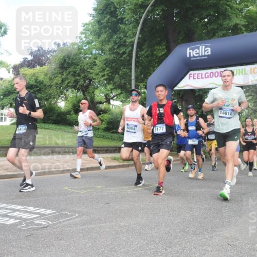 29.06.2025 - hella hamburg halbmarathon KatJ http://msf.ph/oto/8430953 29.06.2025 10:42:10 Zwischen KM18-KM19 1506, 2252, 3177, 3652, 3861, 5021, 6082, 6084, 6433, 6569, 7221 meine-sportfotos.de