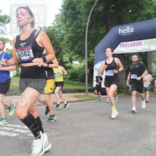 29.06.2025 - hella hamburg halbmarathon KatJ http://msf.ph/oto/8431023 29.06.2025 10:42:13 Zwischen KM18-KM19 2252, 2612, 3177, 3861, 5021, 6082, 6084, 6433, 6569 meine-sportfotos.de
