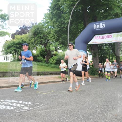 29.06.2025 - hella hamburg halbmarathon KatJ http://msf.ph/oto/8431093 29.06.2025 10:42:15 Zwischen KM18-KM19 1125, 2612, 3177, 3861, 5021, 6082, 6084, 6433, 6443, 6569 meine-sportfotos.de