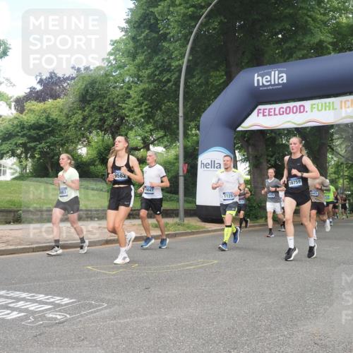 29.06.2025 - hella hamburg halbmarathon KatJ http://msf.ph/oto/8431122 29.06.2025 10:42:16 Zwischen KM18-KM19 1125, 2474, 2612, 3177, 3861, 5021, 6082, 6084, 6443, 6569 meine-sportfotos.de