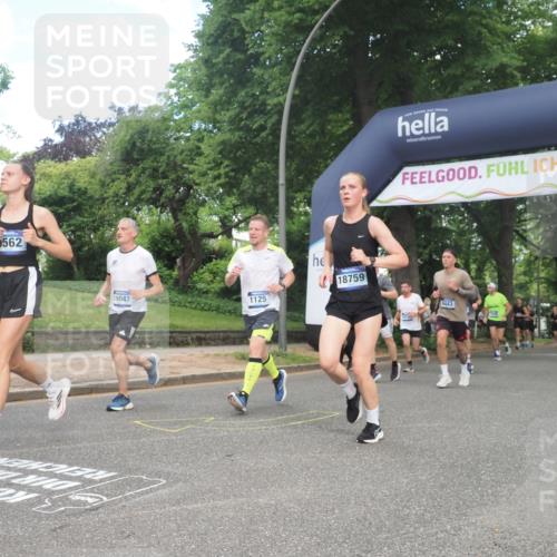 29.06.2025 - hella hamburg halbmarathon KatJ http://msf.ph/oto/8431143 29.06.2025 10:42:16 Zwischen KM18-KM19 1125, 2474, 2612, 3177, 3861, 5021, 6082, 6084, 6443, 6569 meine-sportfotos.de