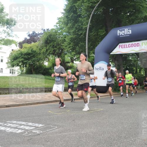 29.06.2025 - hella hamburg halbmarathon KatJ http://msf.ph/oto/8431190 29.06.2025 10:42:18 Zwischen KM18-KM19 1125, 2474, 2612, 3037, 5672, 6443 meine-sportfotos.de