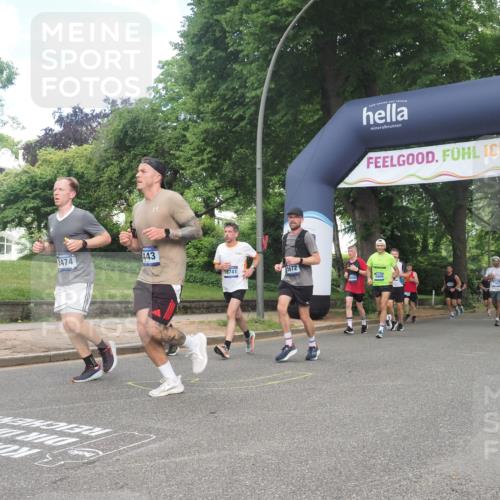 29.06.2025 - hella hamburg halbmarathon KatJ http://msf.ph/oto/8431205 29.06.2025 10:42:18 Zwischen KM18-KM19 1125, 2474, 2612, 3037, 5672, 6443 meine-sportfotos.de