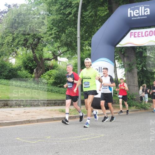 29.06.2025 - hella hamburg halbmarathon KatJ http://msf.ph/oto/8431223 29.06.2025 10:42:20 Zwischen KM18-KM19 1125, 2474, 2612, 3037, 3794, 5672, 6443 meine-sportfotos.de