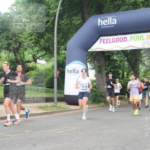 29.06.2025 - hella hamburg halbmarathon KatJ http://msf.ph/oto/8431362 29.06.2025 10:42:25 Zwischen KM18-KM19 1877, 3037, 3794, 5672, 6891 meine-sportfotos.de
