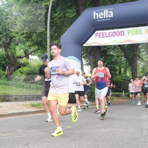 29.06.2025 - hella hamburg halbmarathon KatJ http://msf.ph/oto/8431386 29.06.2025 10:42:27 Zwischen KM18-KM19 1834, 1877, 3794, 4616, 6891, 7976 meine-sportfotos.de