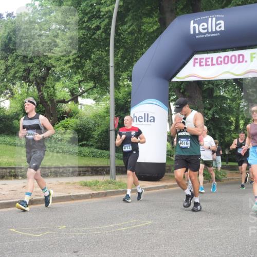 29.06.2025 - hella hamburg halbmarathon KatJ http://msf.ph/oto/8431466 29.06.2025 10:42:29 Zwischen KM18-KM19 1834, 1877, 4616, 4772, 6891, 7594, 7976 meine-sportfotos.de