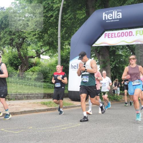 29.06.2025 - hella hamburg halbmarathon KatJ http://msf.ph/oto/8431481 29.06.2025 10:42:30 Zwischen KM18-KM19 1834, 1877, 4616, 4772, 6891, 7594, 7976 meine-sportfotos.de