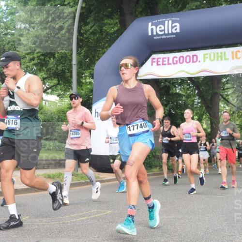29.06.2025 - hella hamburg halbmarathon KatJ http://msf.ph/oto/8431519 29.06.2025 10:42:30 Zwischen KM18-KM19 1834, 1877, 4616, 4772, 6891, 7594, 7976 meine-sportfotos.de