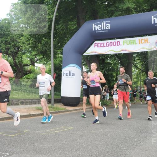 29.06.2025 - hella hamburg halbmarathon KatJ http://msf.ph/oto/8431540 29.06.2025 10:42:31 Zwischen KM18-KM19 1834, 1877, 2029, 4616, 4772, 6891, 7594, 7976 meine-sportfotos.de
