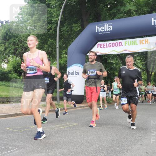 29.06.2025 - hella hamburg halbmarathon KatJ http://msf.ph/oto/8431578 29.06.2025 10:42:32 Zwischen KM18-KM19 1834, 1877, 2029, 4616, 4772, 6891, 7594, 7976 meine-sportfotos.de