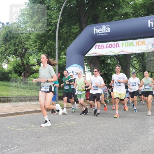 29.06.2025 - hella hamburg halbmarathon KatJ http://msf.ph/oto/8431687 29.06.2025 10:42:37 Zwischen KM18-KM19 1179, 2029, 2378, 4772, 5465, 7594, 7646, 7742, 8691 meine-sportfotos.de