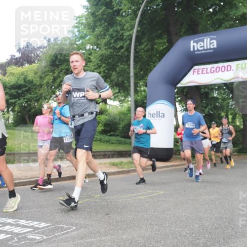 29.06.2025 - hella hamburg halbmarathon KatJ http://msf.ph/oto/8431902 29.06.2025 10:42:44 Zwischen KM18-KM19 2378, 3048, 3435, 3668, 5465, 8573, 8691 meine-sportfotos.de