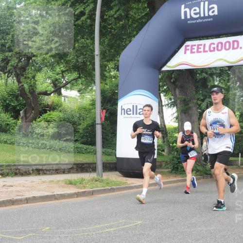 29.06.2025 - hella hamburg halbmarathon KatJ http://msf.ph/oto/8431924 29.06.2025 10:42:48 Zwischen KM18-KM19 3048, 3435, 8311, 8573, 8639 meine-sportfotos.de