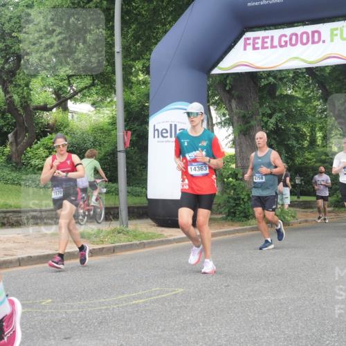 29.06.2025 - hella hamburg halbmarathon KatJ http://msf.ph/oto/8432187 29.06.2025 10:43:01 Zwischen KM18-KM19 2034, 4249, 5721, 5744, 6759 meine-sportfotos.de