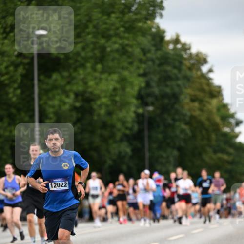 29.06.2025 - hella hamburg halbmarathon Dr. Thomas Lammeyer http://msf.ph/oto/8432237 29.06.2025 10:52:35 Kennedybrücke 1045, 1246, 1639, 1645, 2148, 2195, 2418, 2627, 2704, 2994, 3049, 3077, 3468, 3504, 3933, 4037, 4588, 4856, 5886, 5952, 6950, 7412, 7427, 7970, 8077, 8310, 8948, 9018, 9696, 9775, 9787, 10366, 10991, 11351 meine-sportfotos.de