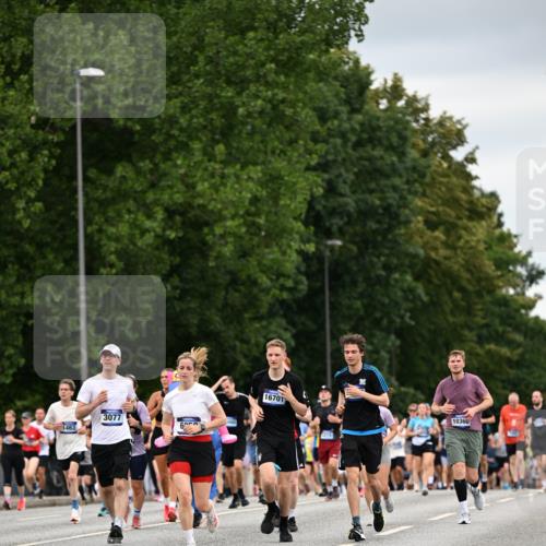 29.06.2025 - hella hamburg halbmarathon Dr. Thomas Lammeyer http://msf.ph/oto/8432563 29.06.2025 10:52:42 Kennedybrücke 1246, 1463, 1639, 1645, 1720, 2148, 2627, 2704, 3049, 3077, 3215, 3504, 3933, 4856, 5714, 5886, 5952, 6950, 7412, 7427, 7970, 8077, 8310, 8948, 9696, 9775, 9787, 10366, 10991, 11351 meine-sportfotos.de