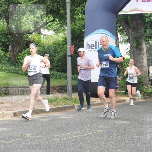 29.06.2025 - hella hamburg halbmarathon KatJ http://msf.ph/oto/8432659 29.06.2025 10:43:19 Zwischen KM18-KM19 3042, 4868, 6591, 6720, 8255, 8393 meine-sportfotos.de