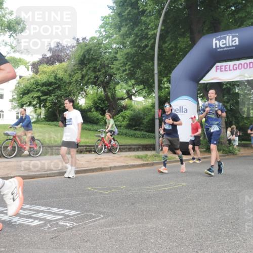 29.06.2025 - hella hamburg halbmarathon KatJ http://msf.ph/oto/8433088 29.06.2025 10:43:33 Zwischen KM18-KM19 1130, 1485, 2083, 2250, 5492, 7547 meine-sportfotos.de