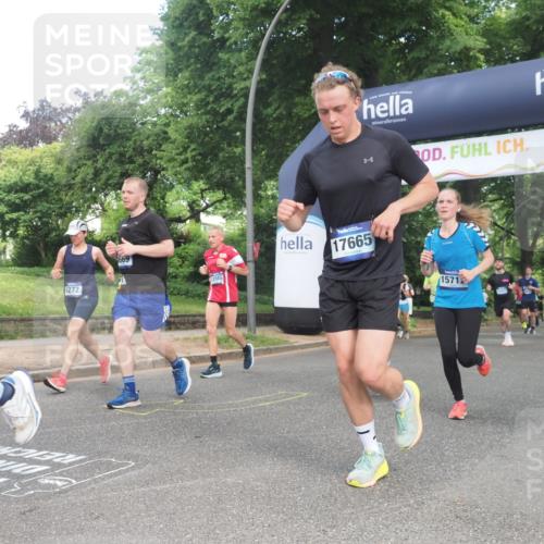 29.06.2025 - hella hamburg halbmarathon KatJ http://msf.ph/oto/8433259 29.06.2025 10:43:41 Zwischen KM18-KM19 1583, 6272, 6399, 7659, 8669 meine-sportfotos.de