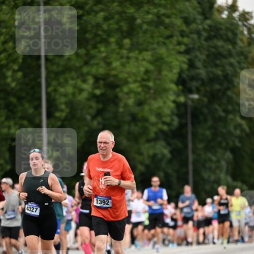 29.06.2025 - hella hamburg halbmarathon Dr. Thomas Lammeyer http://msf.ph/oto/8433263 29.06.2025 10:53:02 Kennedybrücke 1157, 1174, 1175, 1392, 1463, 1701, 1720, 2067, 3077, 3215, 3486, 4327, 5010, 5714, 7394, 7532, 8719, 9552, 9691, 9775, 10366, 10794, 11000 meine-sportfotos.de
