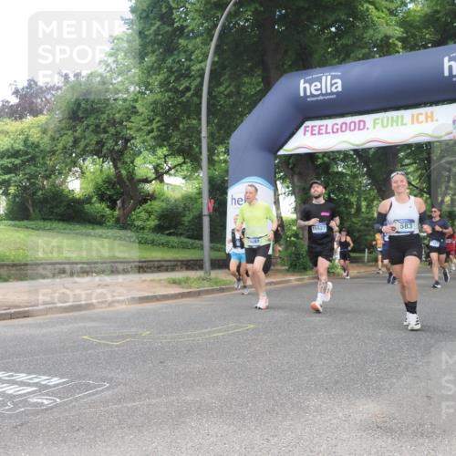 29.06.2025 - hella hamburg halbmarathon KatJ http://msf.ph/oto/8433306 29.06.2025 10:43:43 Zwischen KM18-KM19 1583, 4167, 6272, 6399, 7659, 8669 meine-sportfotos.de