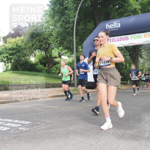 29.06.2025 - hella hamburg halbmarathon KatJ http://msf.ph/oto/8433371 29.06.2025 10:43:46 Zwischen KM18-KM19 1583, 4167, 5033, 7659, 7716, 8652 meine-sportfotos.de