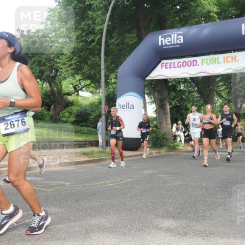 29.06.2025 - hella hamburg halbmarathon KatJ http://msf.ph/oto/8433556 29.06.2025 10:43:56 Zwischen KM18-KM19 1563, 2417, 2676, 4833, 4940, 5570, 6416, 6835 meine-sportfotos.de