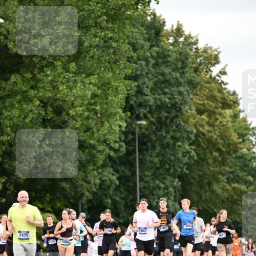 29.06.2025 - hella hamburg halbmarathon Dr. Thomas Lammeyer http://msf.ph/oto/8433581 29.06.2025 10:53:16 Kennedybrücke 1142, 1157, 1174, 1175, 1392, 1626, 1701, 2067, 2475, 3086, 3383, 3486, 3661, 4327, 5551, 7394, 7532, 7931, 8549, 8719, 8759, 8760, 9341, 10204, 10479, 10794, 11000 meine-sportfotos.de