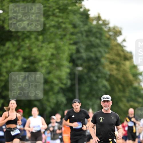 29.06.2025 - hella hamburg halbmarathon Dr. Thomas Lammeyer http://msf.ph/oto/8433834 29.06.2025 10:53:35 Kennedybrücke 1167, 1584, 1626, 2475, 2527, 2668, 3086, 3232, 3253, 3383, 3661, 4403, 4769, 5118, 5551, 5781, 6191, 6497, 7203, 7650, 7931, 7936, 7947, 7948, 8065, 8549, 8759, 8760, 9245, 9341, 10130, 10204, 10333, 10479, 10654, 11192 meine-sportfotos.de