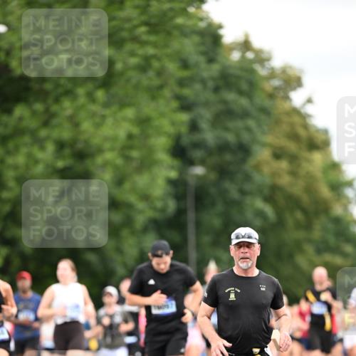 29.06.2025 - hella hamburg halbmarathon Dr. Thomas Lammeyer http://msf.ph/oto/8433859 29.06.2025 10:53:35 Kennedybrücke 1167, 1584, 1626, 2475, 2527, 2668, 3086, 3232, 3253, 3383, 3661, 4403, 4769, 5118, 5551, 5781, 6191, 6497, 7203, 7650, 7931, 7936, 7947, 7948, 8065, 8549, 8759, 8760, 9245, 9341, 10130, 10204, 10333, 10479, 10654, 11192 meine-sportfotos.de