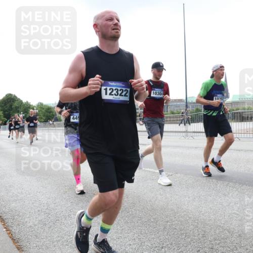 29.06.2025 - hella hamburg halbmarathon Lena Gebhardt http://msf.ph/oto/8433942 29.06.2025 10:44:36 Lombardsbrücke 449, 12322, 10304, 10303, 1345, 1519, 1924, 2343, 2610, 2674, 3065, 3506, 4215, 4496, 4968, 5355, 5647, 5649, 5730, 5731, 6002, 6841, 6888, 7216, 7610, 7818, 7842, 8272, 8582, 8763, 9036, 9084, 9085, 9331, 9333, 9397, 9510, 9536, 10006, 10223, 10303, 10304, 10416, 10668, 11272, 11825, 11955, 12318, 12322, 12409, 12803, 12995, 13039, 13262, 13288, 13330, 13390, 13906, 14091, 14123, 14350, 14654, 14681, 14971, 18454, 18459 meine-sportfotos.de