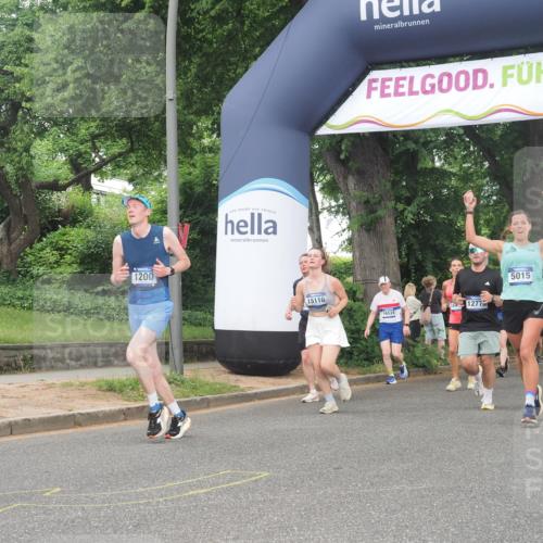 29.06.2025 - hella hamburg halbmarathon KatJ http://msf.ph/oto/8434148 29.06.2025 10:44:17 Zwischen KM18-KM19 1200, 1833, 2488, 3413, 3859, 4426, 5015, 5134, 5457, 5458, 5728 meine-sportfotos.de