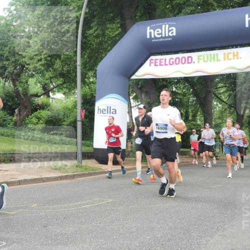 29.06.2025 - hella hamburg halbmarathon KatJ http://msf.ph/oto/8434361 29.06.2025 10:44:22 Zwischen KM18-KM19 1200, 3575, 4632, 5015, 5134, 5391, 5728, 6892, 7159 meine-sportfotos.de