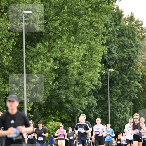 29.06.2025 - hella hamburg halbmarathon Dr. Thomas Lammeyer http://msf.ph/oto/8434571 29.06.2025 10:54:08 Kennedybrücke 1525, 1805, 2437, 2438, 2541, 2716, 2927, 2997, 3070, 4589, 5106, 5479, 5480, 5997, 6680, 6694, 6989, 7679, 8254, 9015, 9162, 9261, 10038, 10060, 10704, 10782, 11030 meine-sportfotos.de