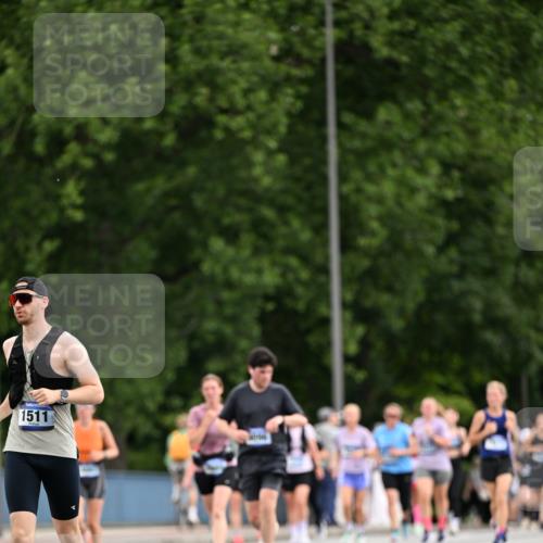 29.06.2025 - hella hamburg halbmarathon Dr. Thomas Lammeyer http://msf.ph/oto/8435609 29.06.2025 10:54:52 Kennedybrücke 1259, 1478, 1487, 1511, 1625, 2047, 4642, 4695, 4870, 5119, 5552, 6015, 7133, 7161, 7677, 8299, 8833, 9096, 10033, 10437 meine-sportfotos.de