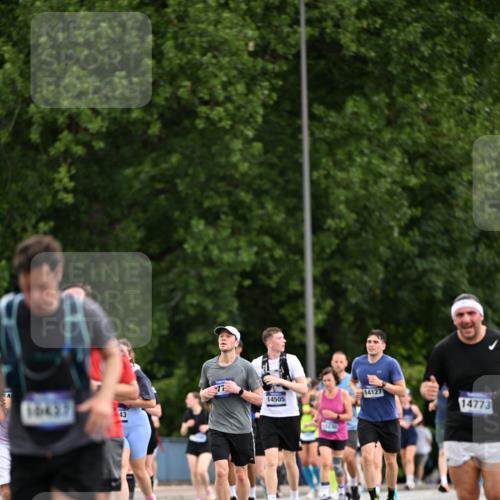 29.06.2025 - hella hamburg halbmarathon Dr. Thomas Lammeyer http://msf.ph/oto/8435855 29.06.2025 10:55:06 Kennedybrücke 1478, 1487, 1511, 2047, 3647, 4695, 4848, 5530, 6178, 7133, 7141, 7161, 7677, 8833, 8986, 9096, 9605, 10437 meine-sportfotos.de